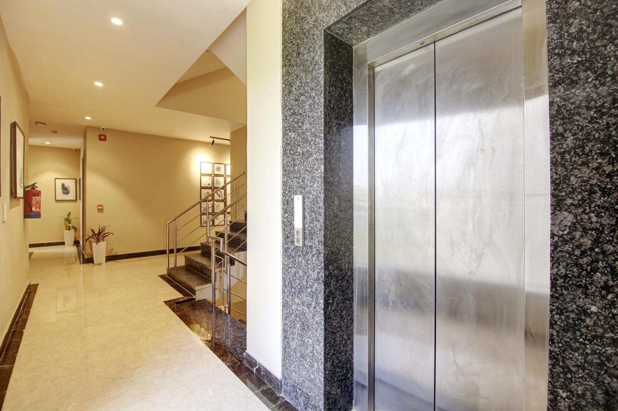 Saltstayz Select - Golf Course Road Gurgaon Exterior photo