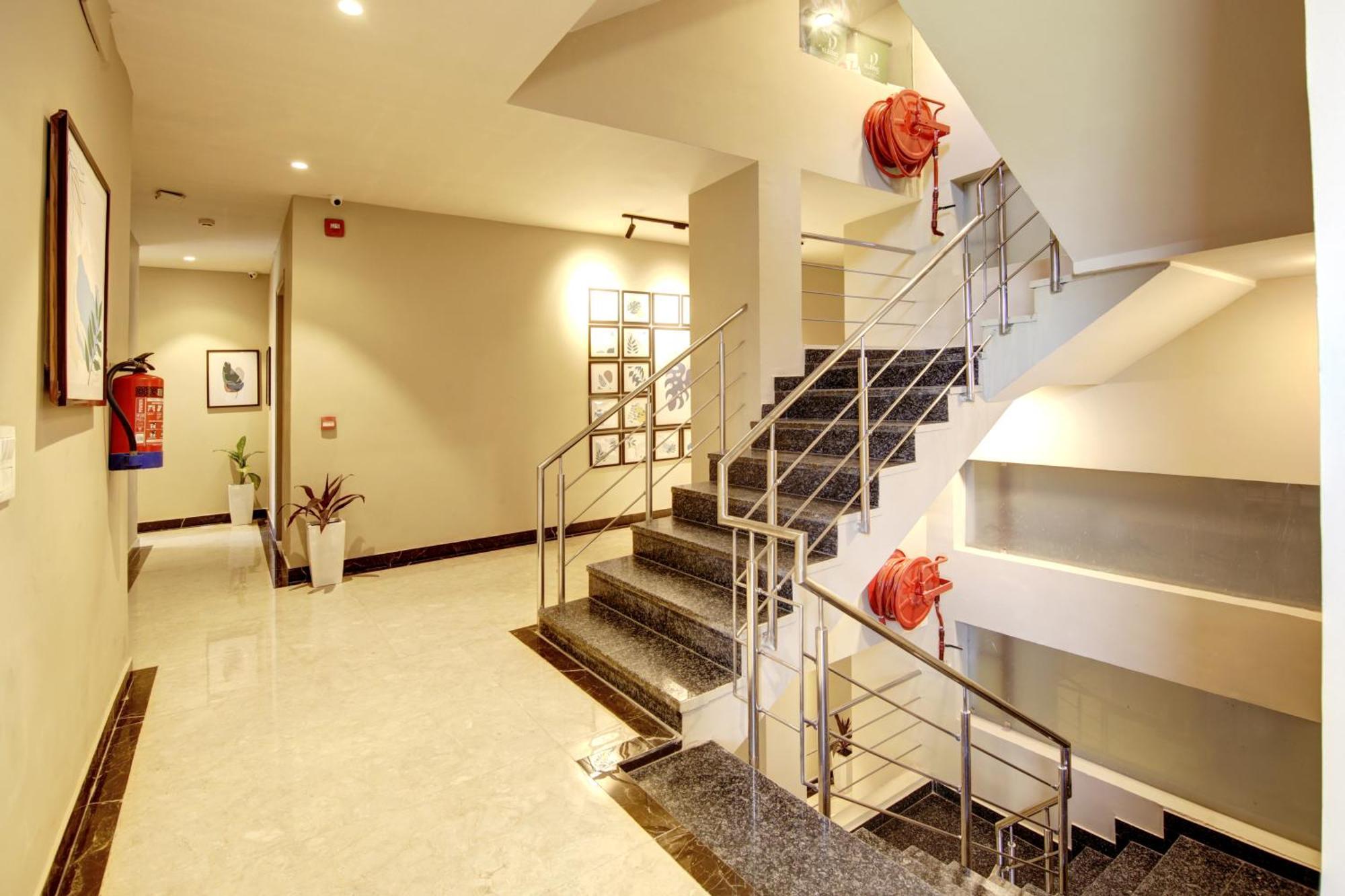 Saltstayz Select - Golf Course Road Gurgaon Exterior photo