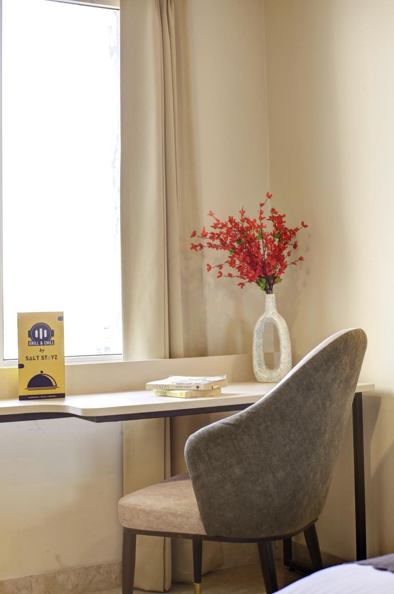 Saltstayz Select - Golf Course Road Gurgaon Exterior photo